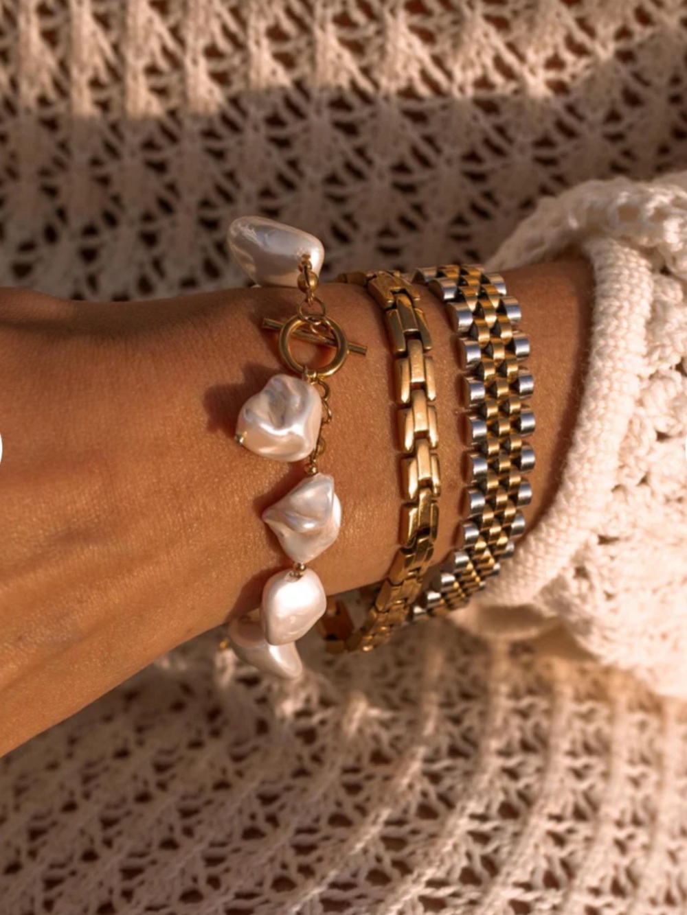 Elegant Silver Pearl Bracelet with Gold Toggle Clasp